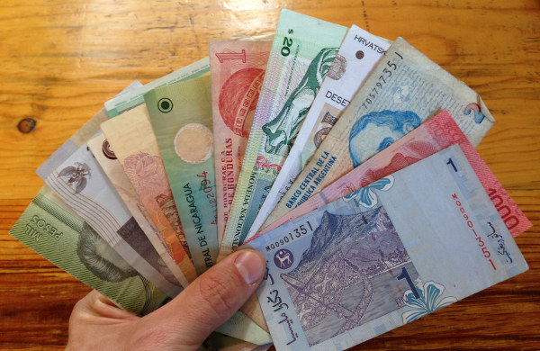 foreign-currency-spartantraveler
